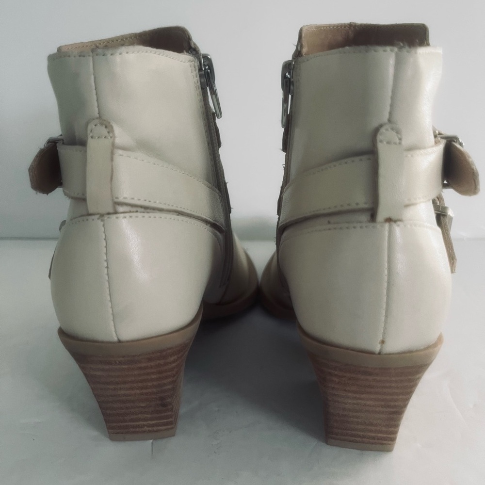 Dolce Vita Leather Cowgirl Ankle Boots Buckle Detail Stacked Heel Size 6.5 NEW - Picture 4 of 9